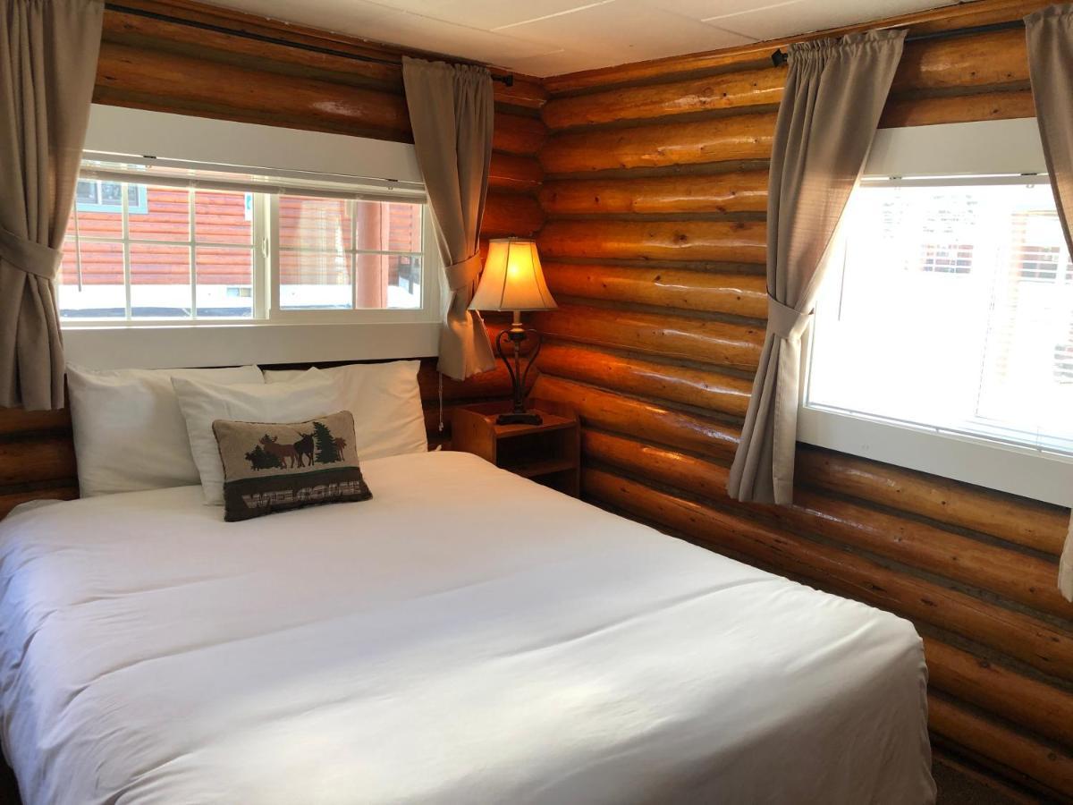 Sportsman's Motel