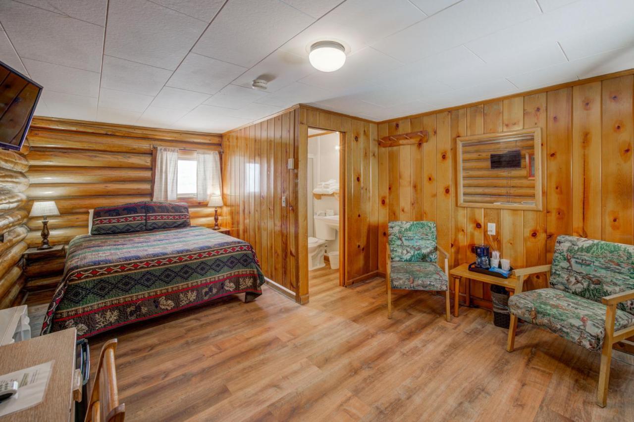 Sportsman's Motel 3*